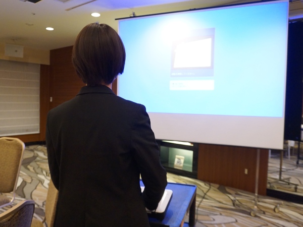 ホテルの照明・映像オペレーターの仕事内容とは？現場での業務をご紹介